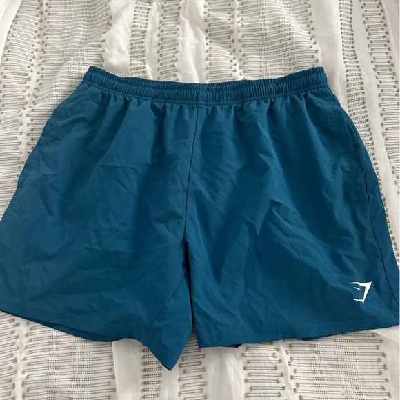 Gymshark gym shorts - Picture 2 of 3